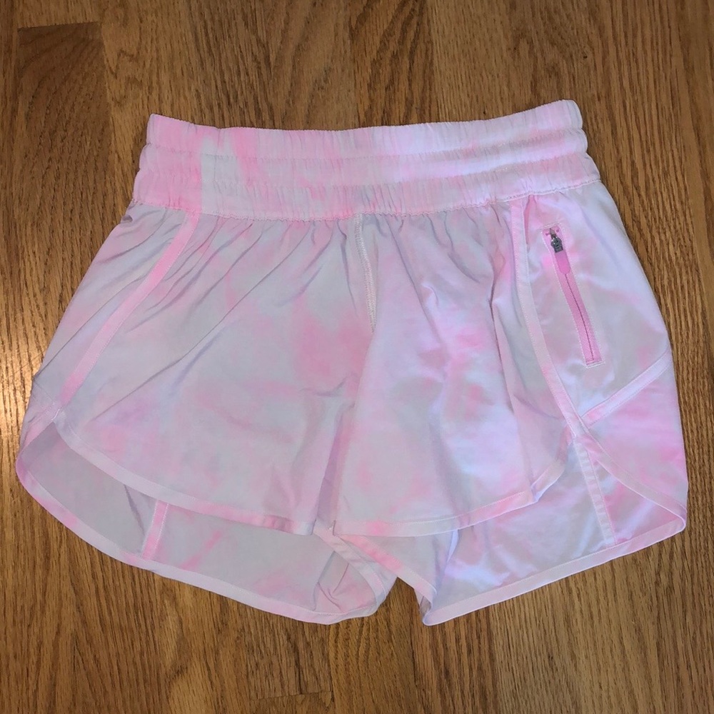 Lululemon pink and white tie dye shorts size 6